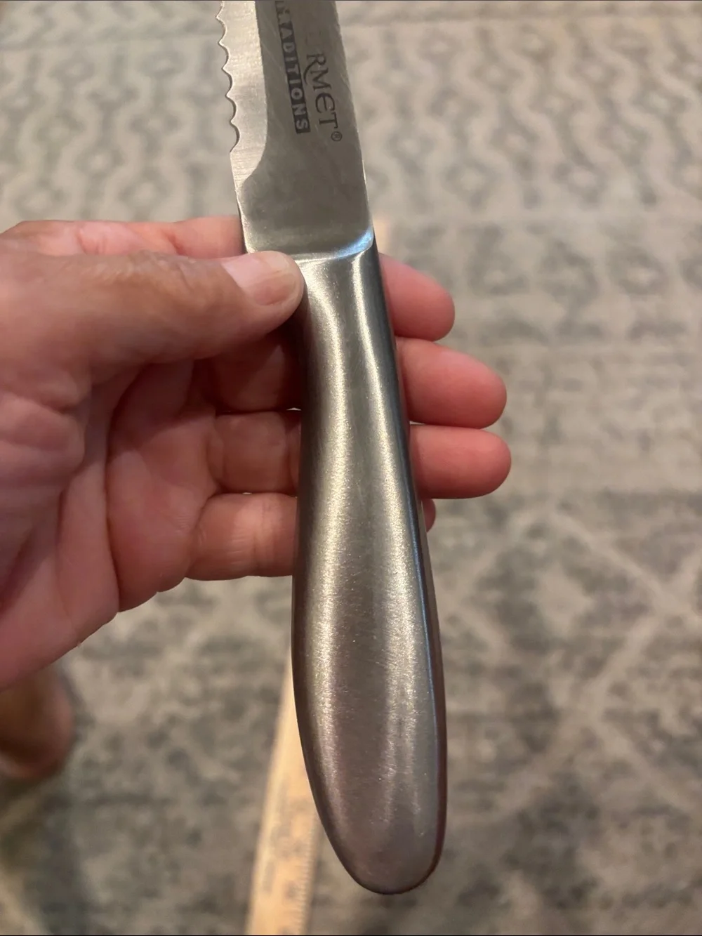 Gourmet Traditions Stainless Steel Serrated Knife - Silver